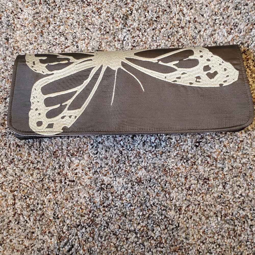 Shiraleah silk butterfly clutch
